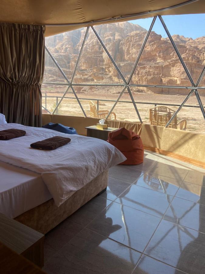 Bilal Luxury Camp Hotell Wadi Rum Exteriör bild