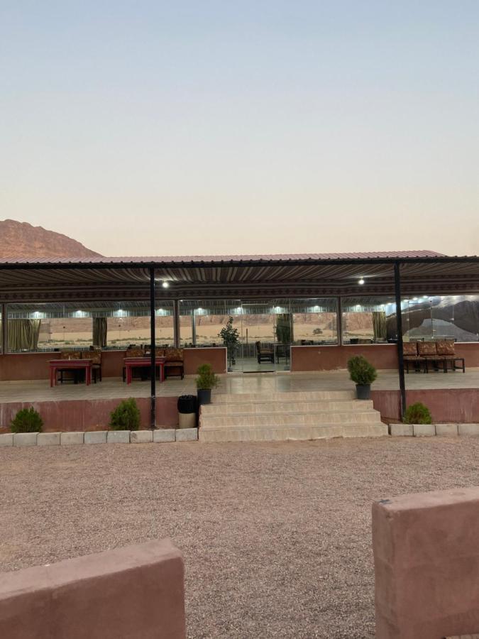 Bilal Luxury Camp Hotell Wadi Rum Exteriör bild