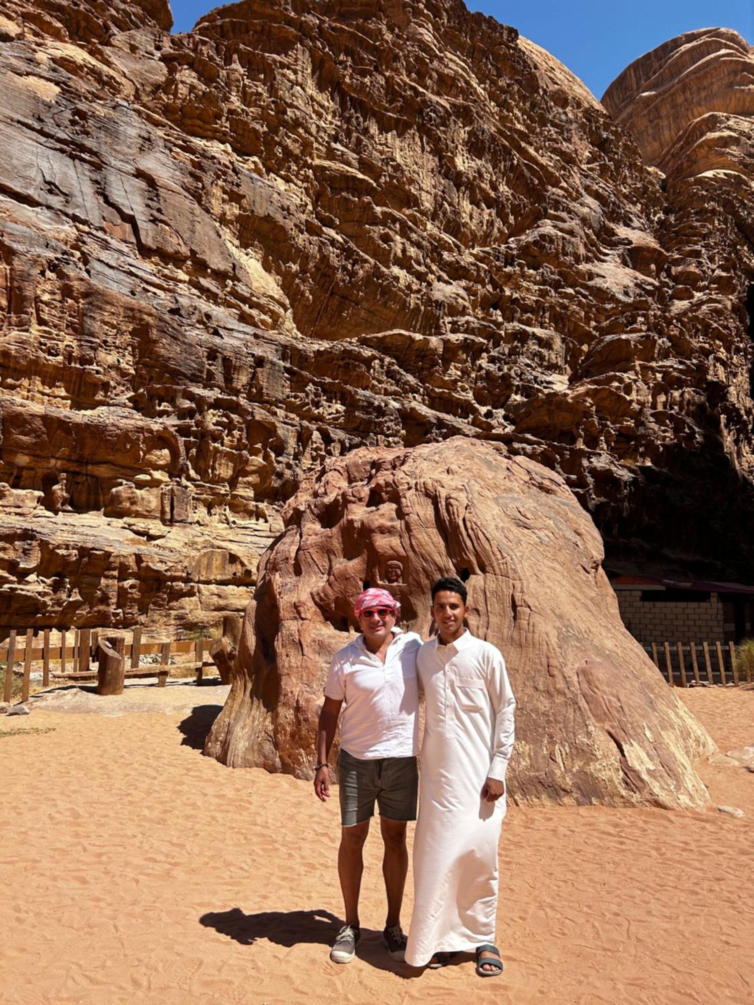 Bilal Luxury Camp Hotell Wadi Rum Exteriör bild