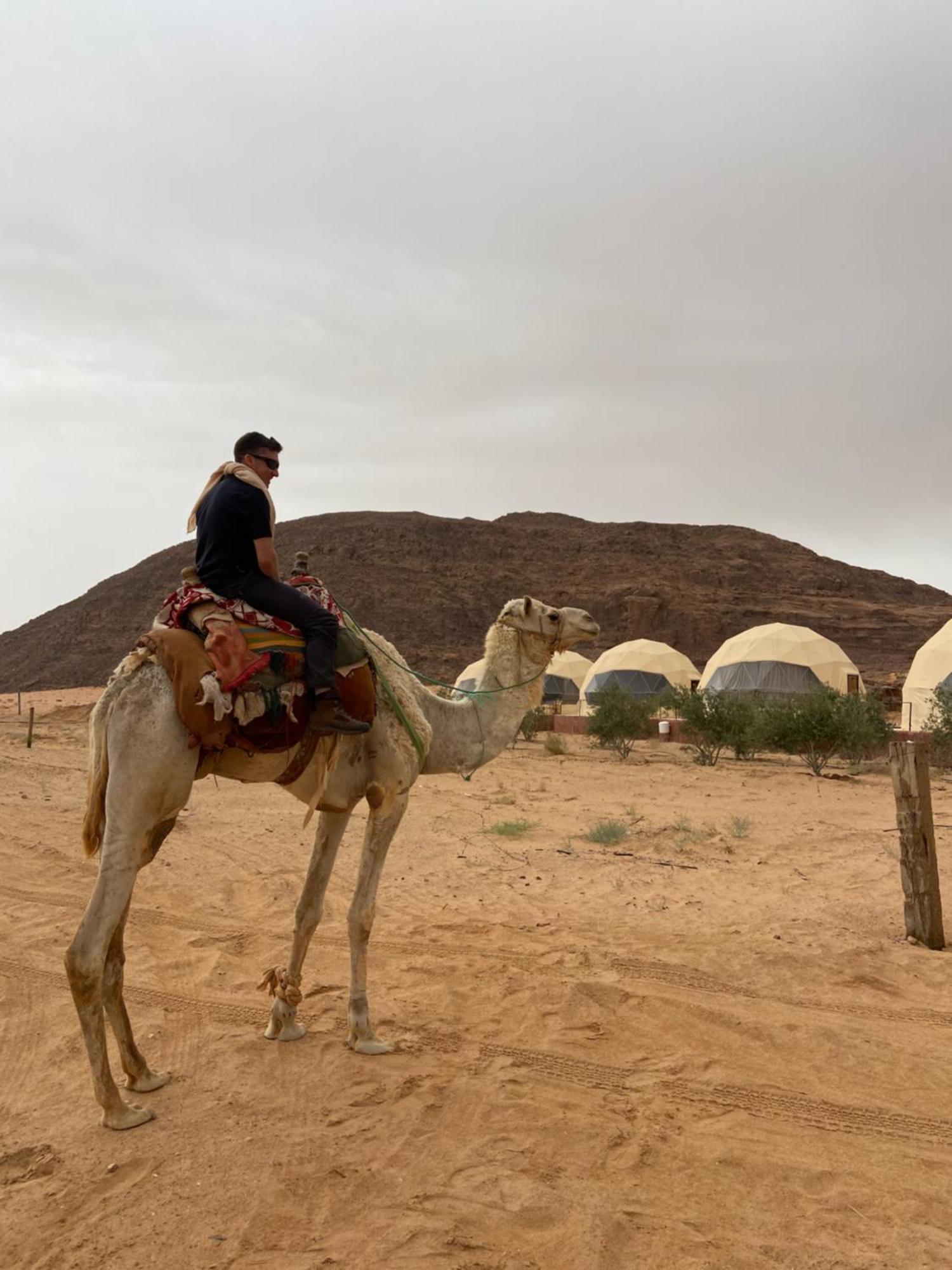 Bilal Luxury Camp Hotell Wadi Rum Exteriör bild